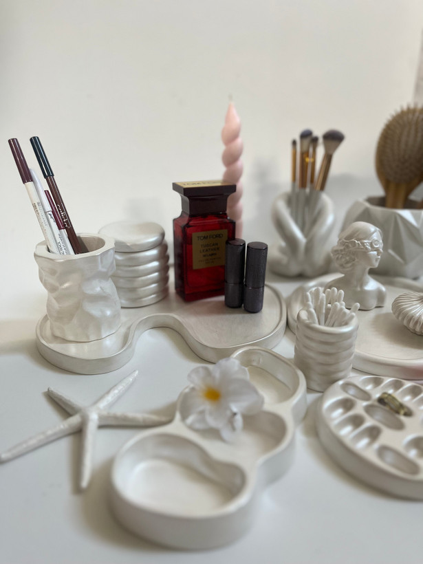 ست نظم دهنده ی میز آرایش💄🐚