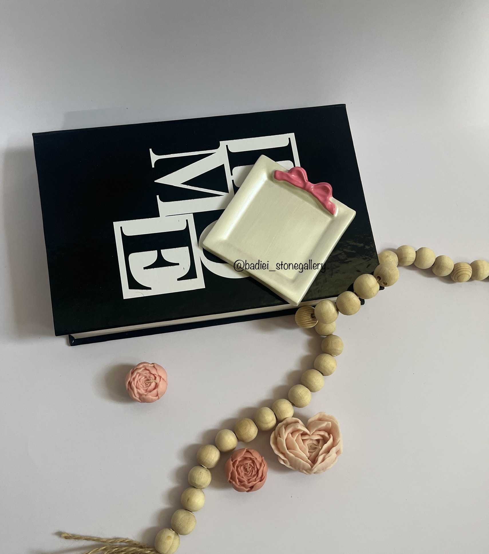 استند مربع کوچک پاپیونی🎀