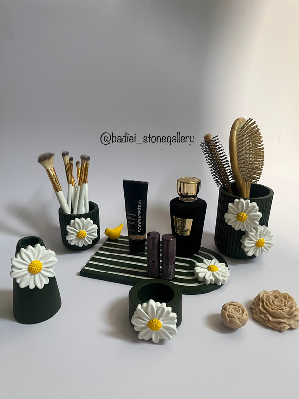 نظم دهنده آرایشی گل بابونه💄🌼